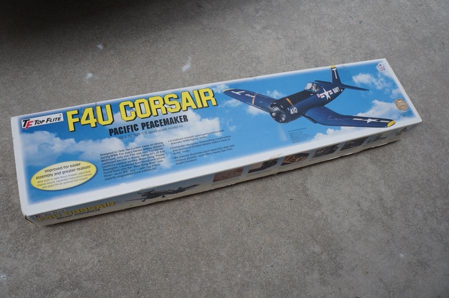 TOP FLITE - F4U CORSAIR -- GOLD EDITION 1/8 TH .60 SPORT SCALE MODEL KIT