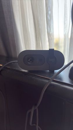 Logitech Brio 100 Series Webcam