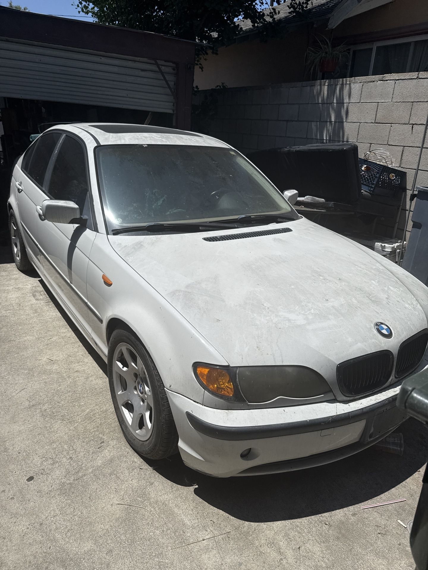 2004 BMW 3 Series
