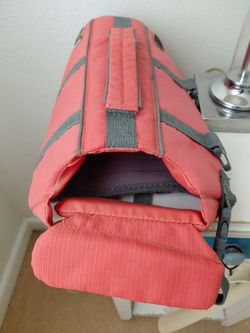 Outward Hound life vest for small 🐕