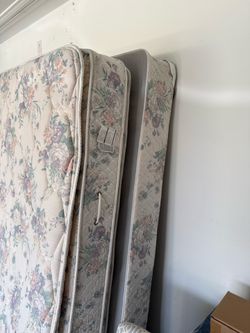 Queen Mattress & Box Spring
