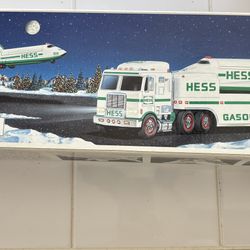 Collectible Vintage 1999 Hess Truck