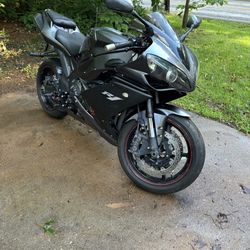 2007 Yamaha Yzf R1