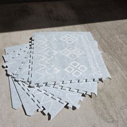 Humbi EVA Foam Puzzle Playmats (Feel free to send offer)