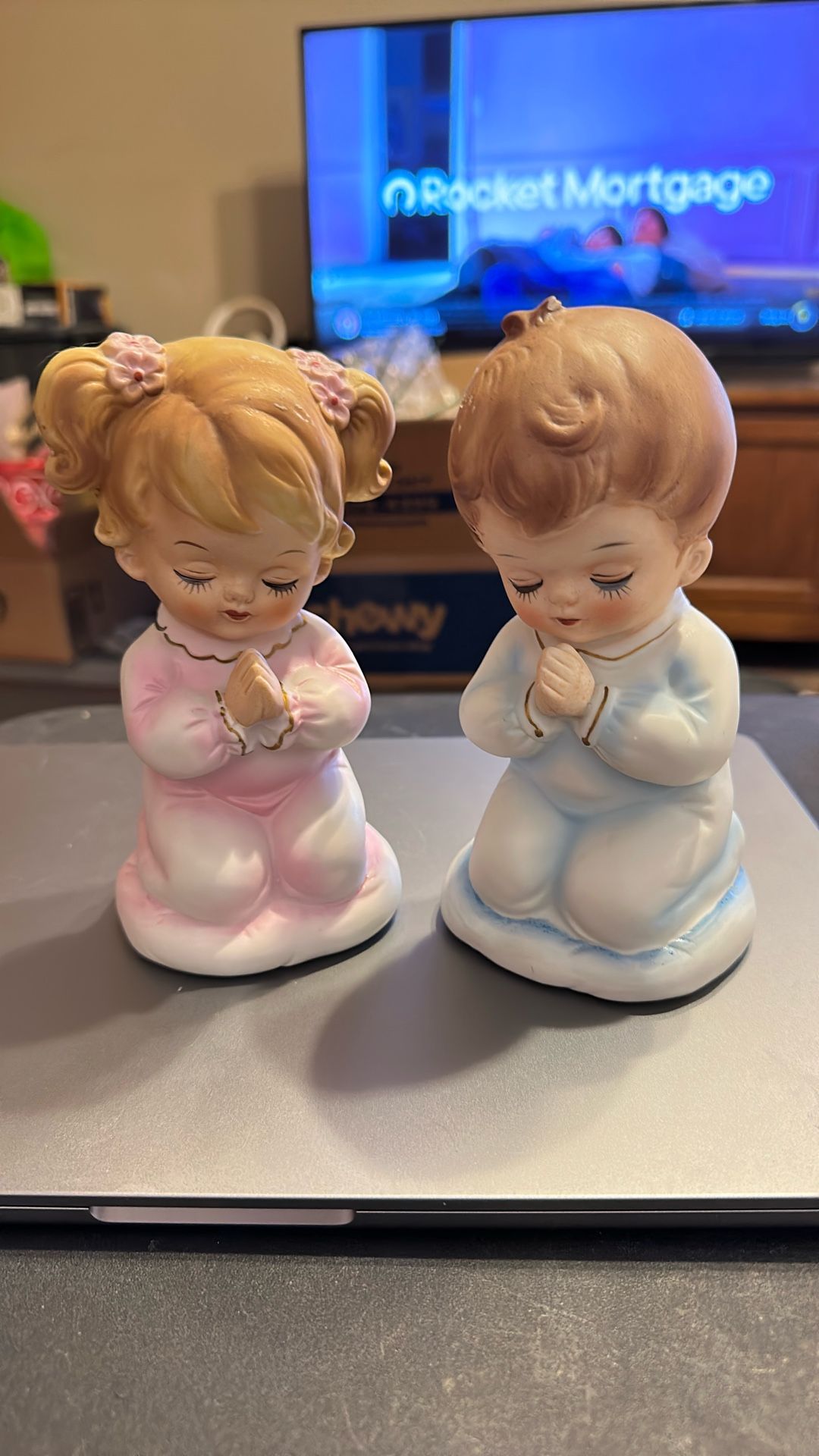 Vintage Lefton Praying Boy And Girl