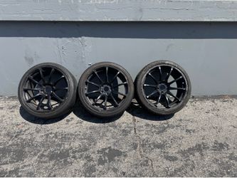 3 rims + Tires