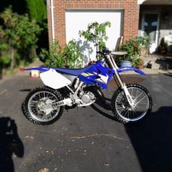  2005 Yamaha YZ 125