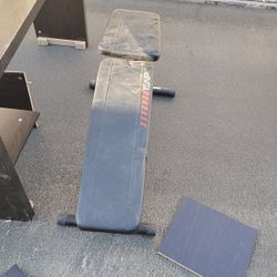 Weight Bench Press 