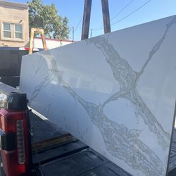 Half Slab Quartz 