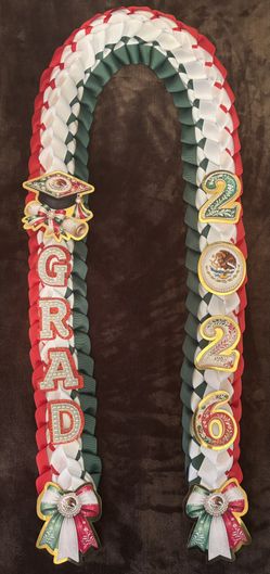 Graduation Lei