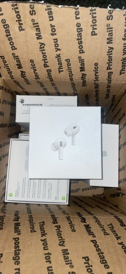 Sealed AirPod Pros Gen 2