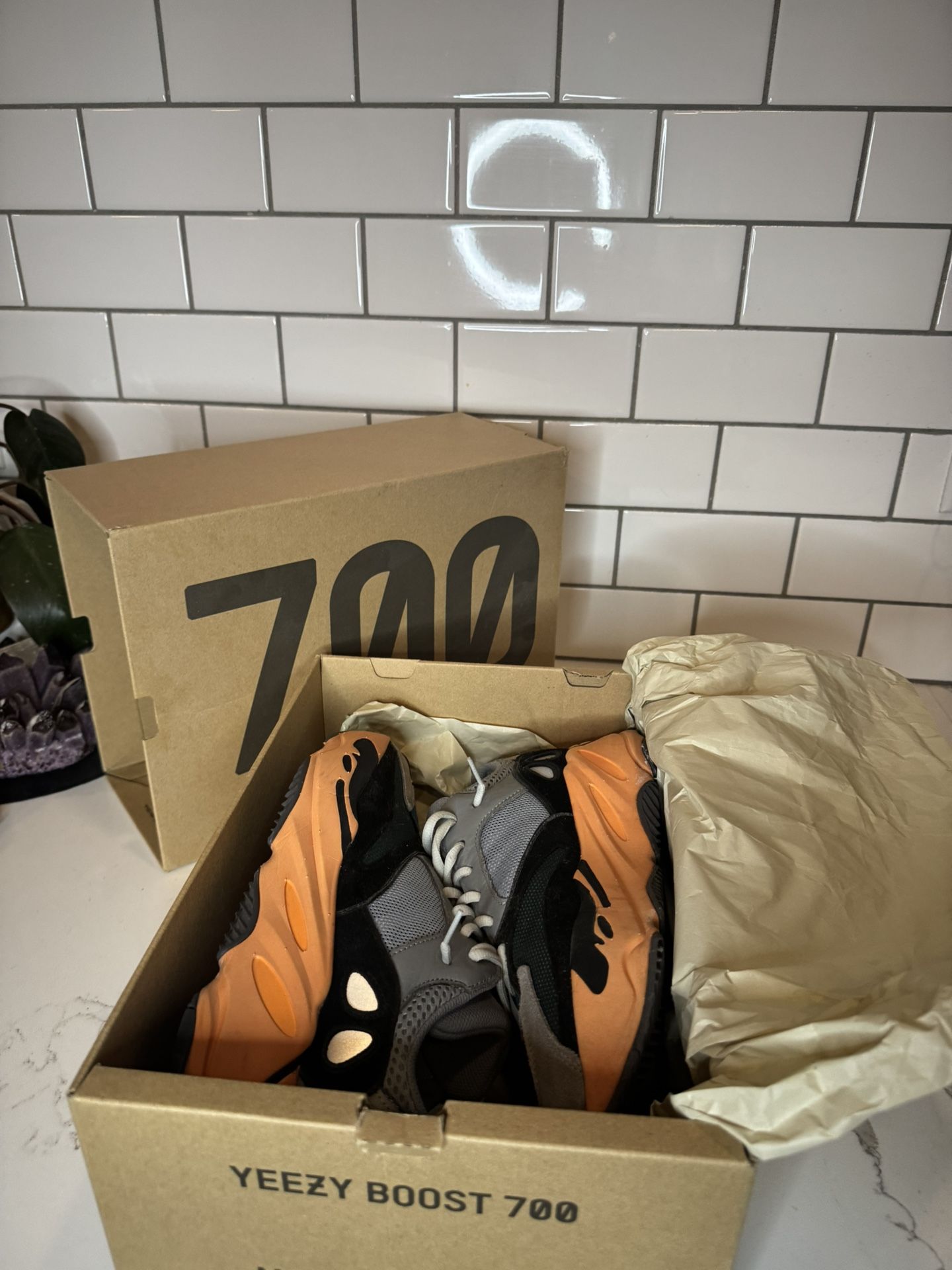 Adidas Yeezy 700 Wash Orange Size 10