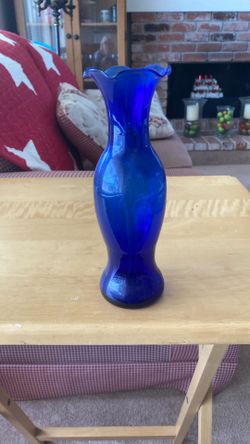 8” Vintage Carnival Glass Bud Vase