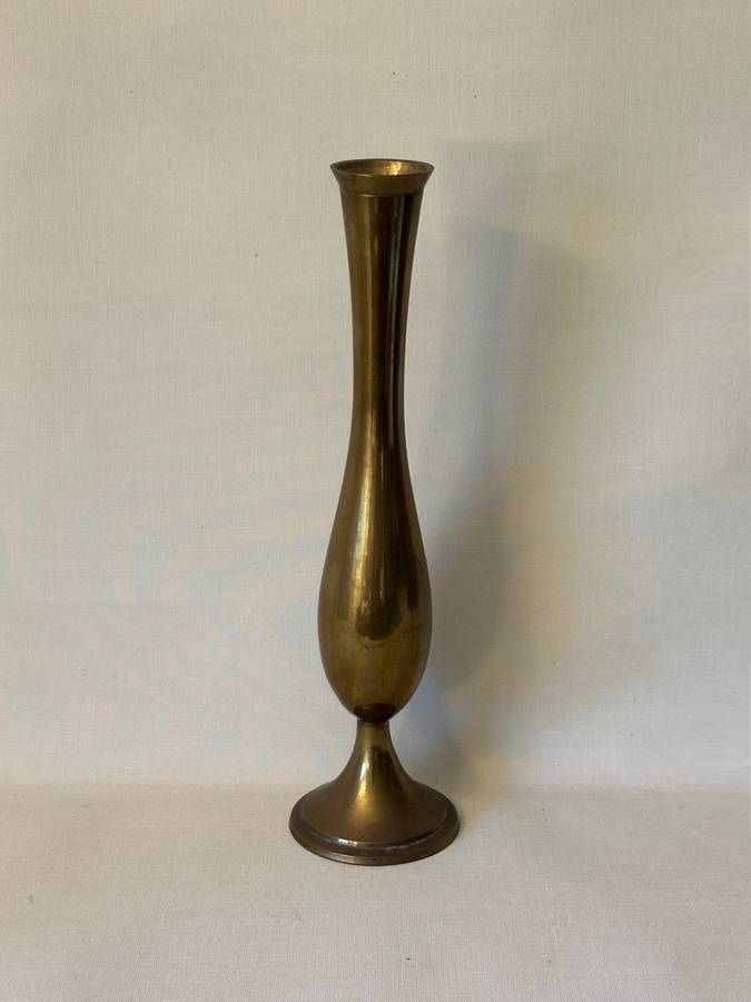 Vintage Solid Brass Fluted Flower Bud Vase Accent Decor