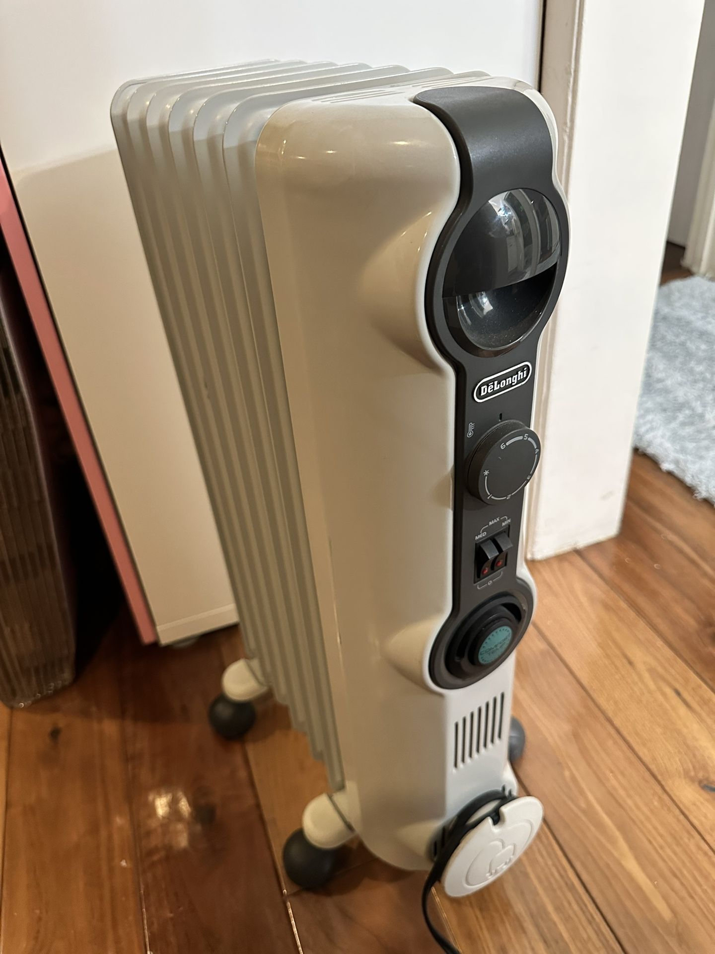 Comfort Temp Full Room Electric Radiant Radiator Heater