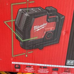 Milwaukee USB Rechargeable Green Laser Cross Line & Plumb Points
