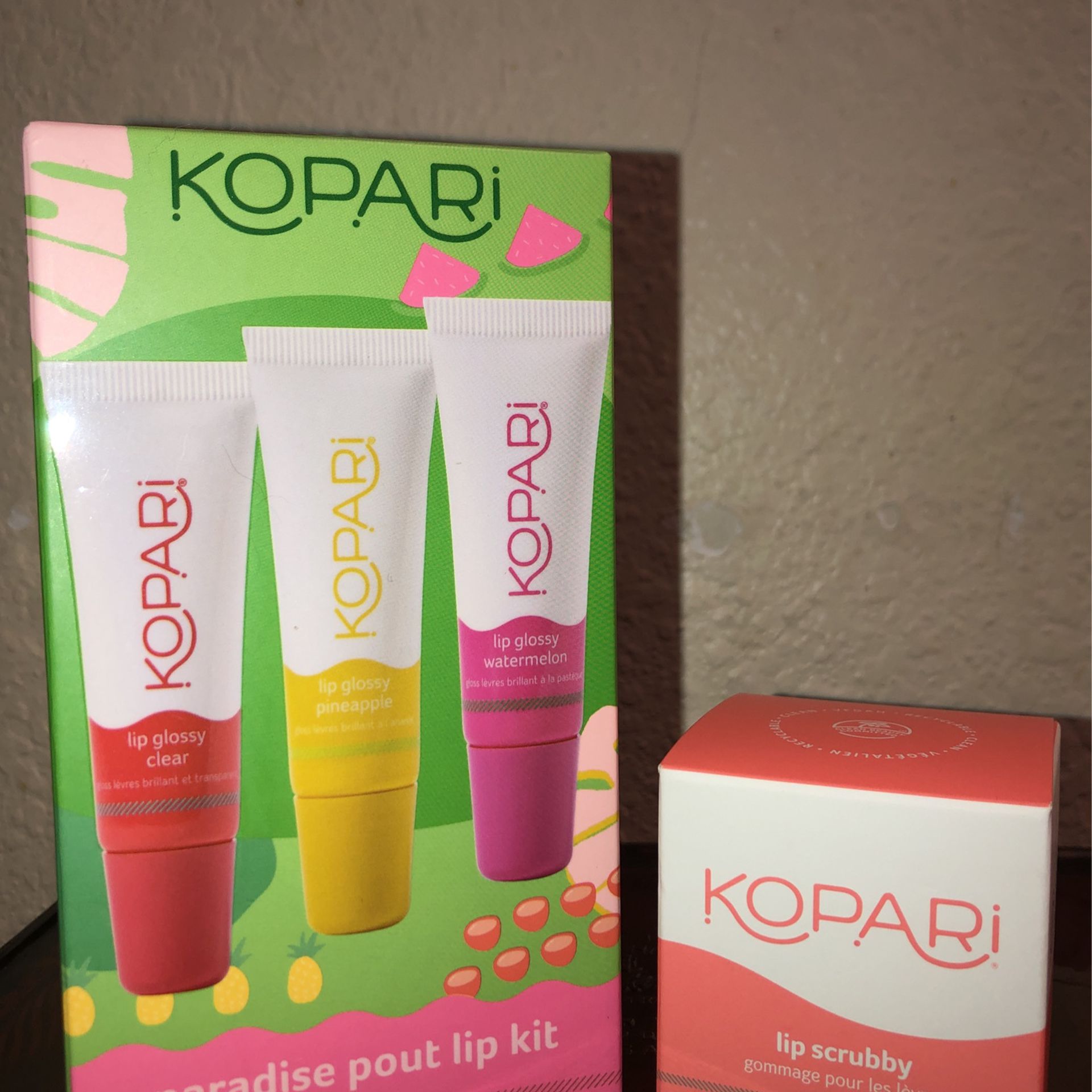 Brand NEW!!! 🫦   Kopari Lip Care Products - Paradise Pout Kit & Lip Scrubby (((PENDING PICK UP 5-6pm Today)))