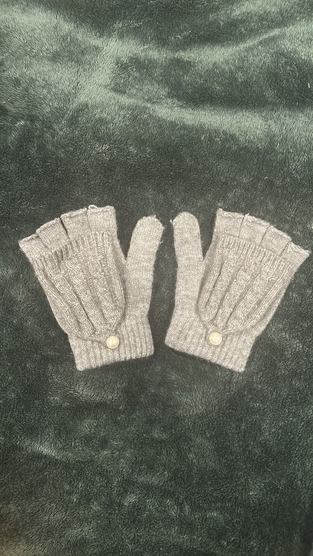 Gray Mittens / Gloves