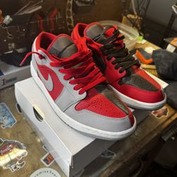 Jordan 1 Splits Size Women’s 12 Men’s 10.5