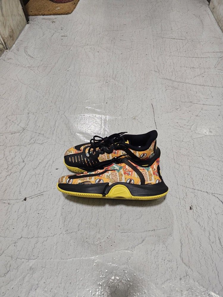NikeCourt Air Zoom GP Turbo Naomi Osaka Premium
Women's Hard Court Tennis Shoes...Size 9(W)
