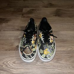 Vans Jungle Book Size 9