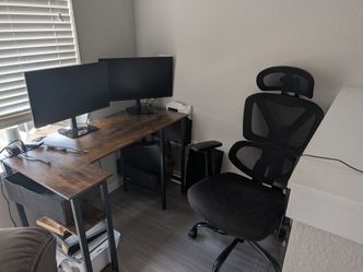 Full desk setup