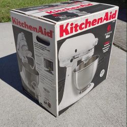Kitchen Aid Mixer 4.5 Qt -New In Box