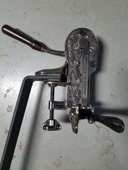 Vinters Vintage Wine Bottle Opener