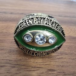 Green Bay Packers 1967 Championship Ring Men's Size 11 Fan Edition Starr 