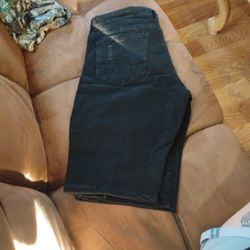 36 Waist Black Shorts Blind Trust 