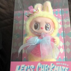 Let’s Checkmate LABUBU