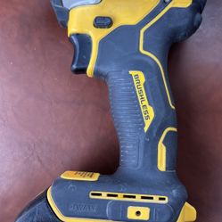 Taladro Dewalt 20V Trabaja Perfectamente 