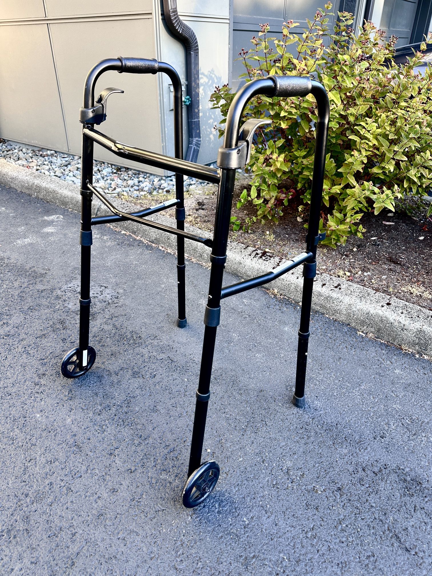 Walker In Great Condition !!