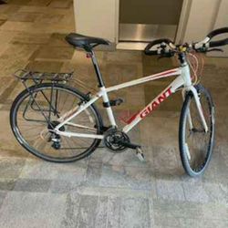 Used Giant Bicycle 
