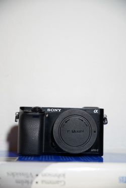 Sony A6000 Camera Body Only 