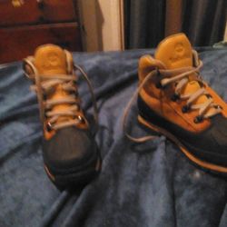 Timberland Sz 4