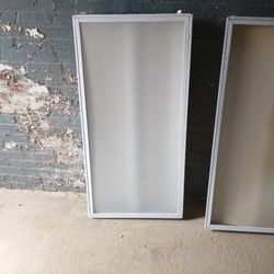 2' X 4' Flouesant Lights