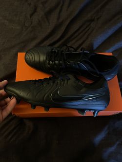 Nike Tiempo