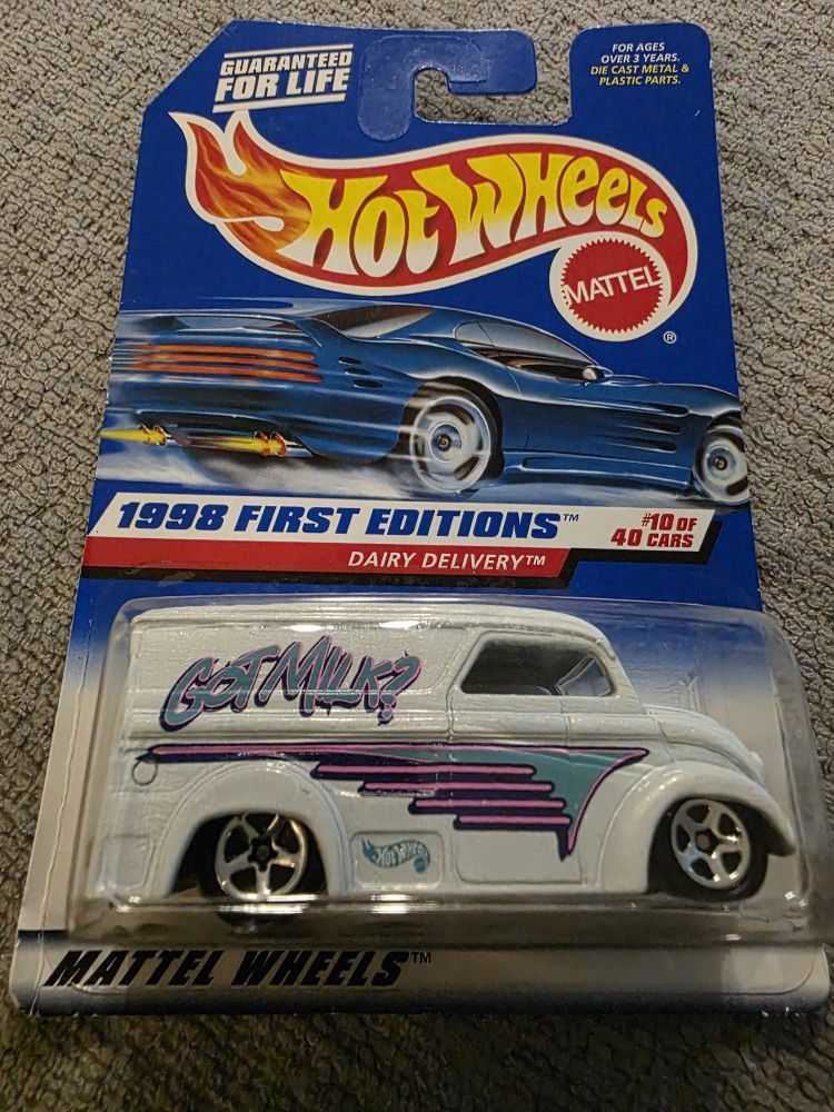 Hot Wheels Dairy DELIVERY First Editions Series #10 of 40 1998 Basic Car Series Collector #645