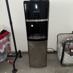 water dispenser 