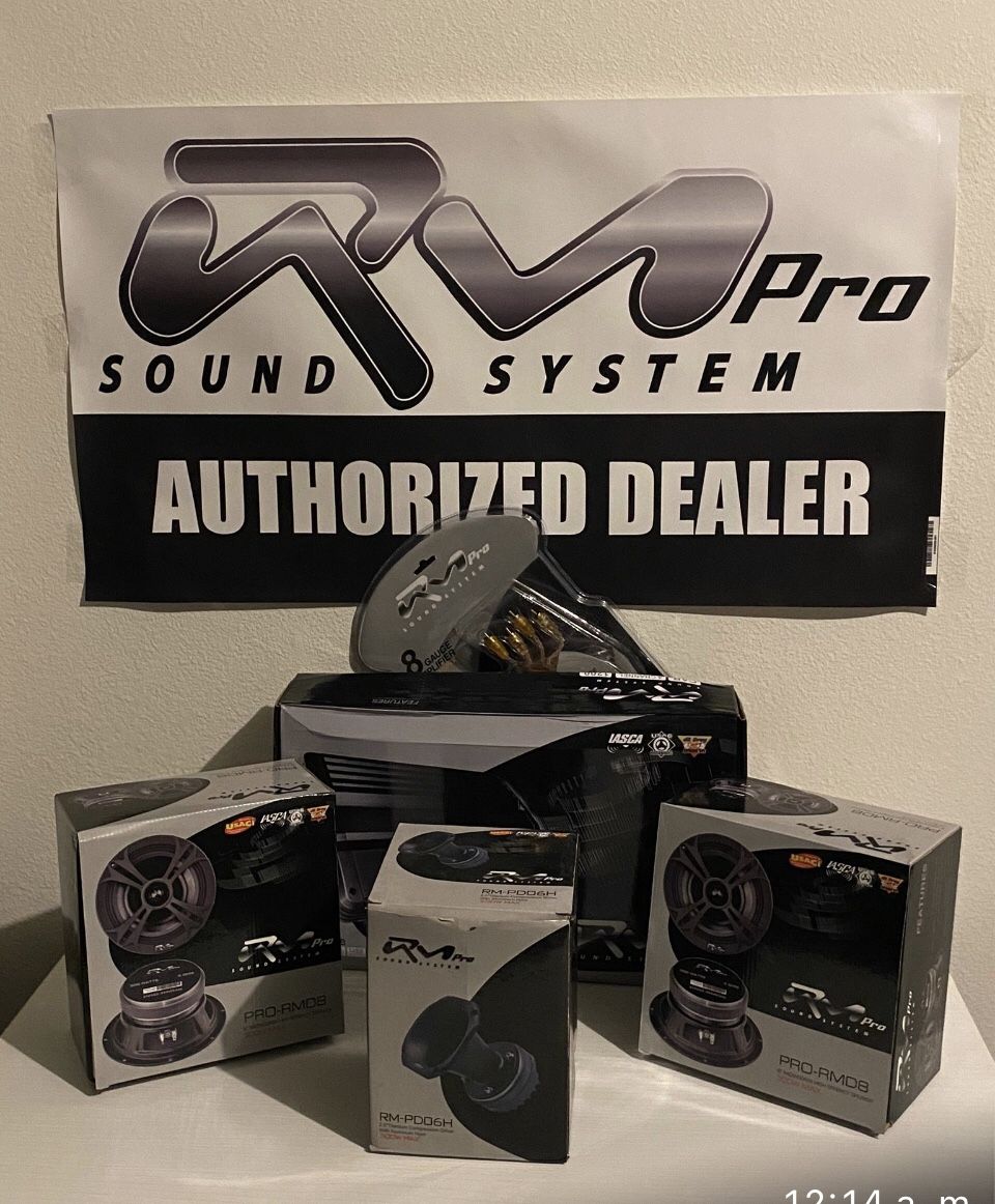 COMBO CAR AUDIO SUBWOFFER AMPLIFIER AND SPEAKER MIDS