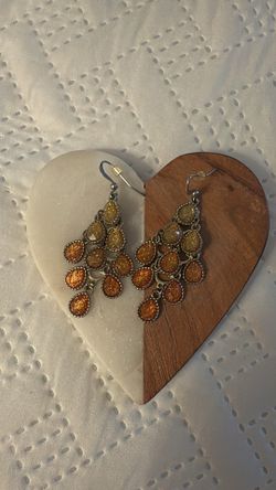 Teardrop-Shaped chandelier Dangle Earrings