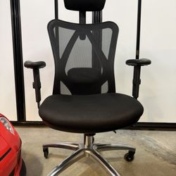 Duramont Ergonomic Office Chair, Adjustable Desk Chair, High Back Chairs with Breathable Mesh