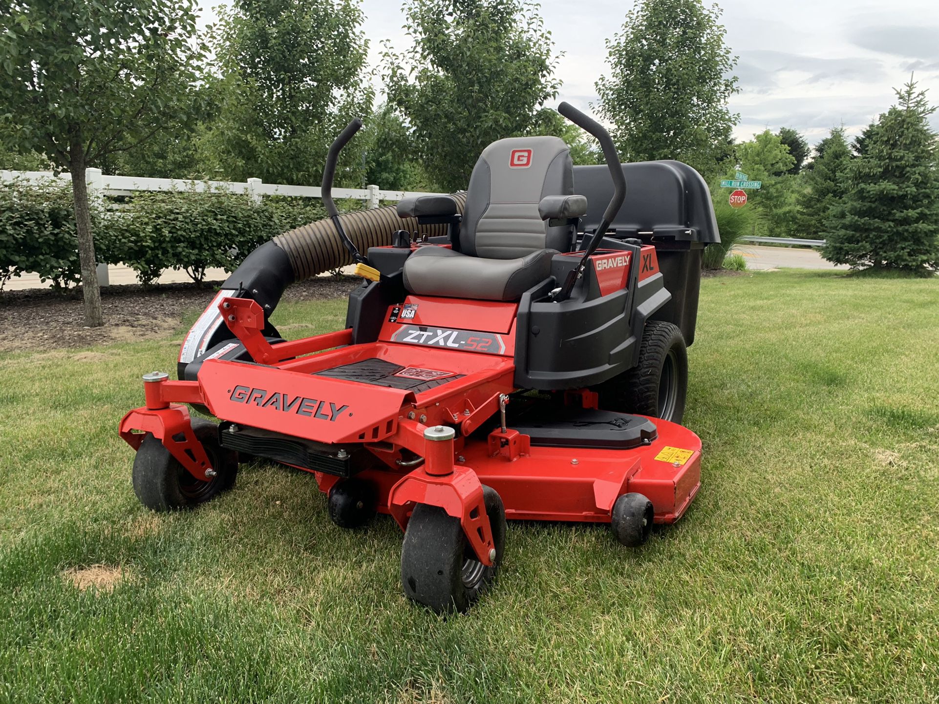 Soldgravely Zt Xl 52 Zero Turn Mower Only 405 Hrs Mint Condition