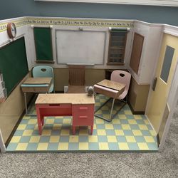 Our generation Awesome academy School Room For 18 In dolls