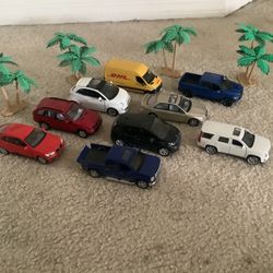 1/32 Scale Lot Of Cars 