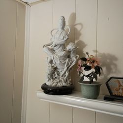Japanese Porcelain Statues 