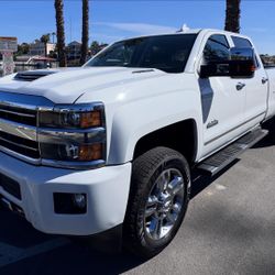 2019 Chevy Silverado 2500 High Country 4x4