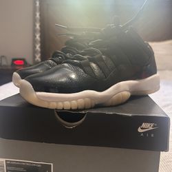 5.5 Y Jordan 11