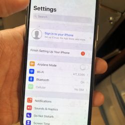 Apple iPhone X Silver 64GB AT&T